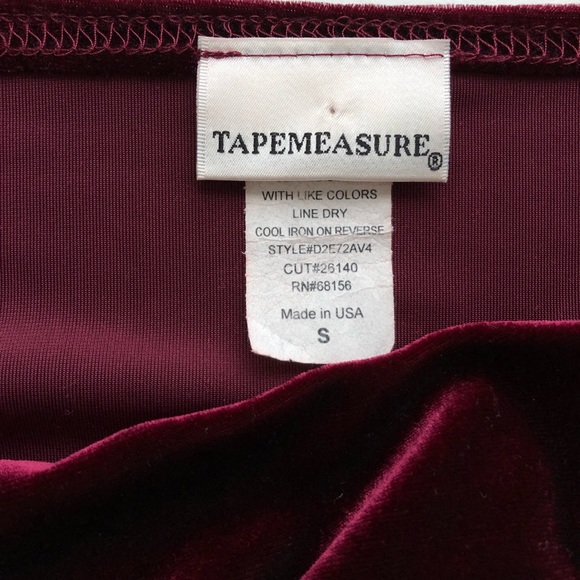 Tapemeasure Polyester Spandex Burgundy Blouse Size S - Picture 3 of 13
